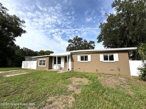 Building Photo - 1180 Titus Ave