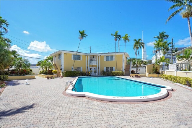 Building Photo - 5700 NE 22nd Way