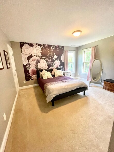 Building Photo - 5312 Kemmont Dr