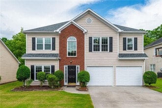 Building Photo - 315 Foe Creek Dr
