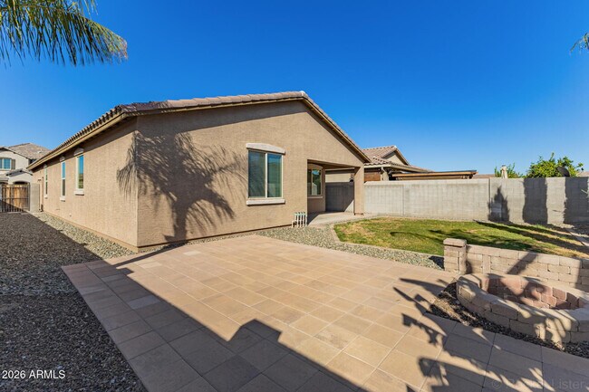 Building Photo - 2057 Kenton Way