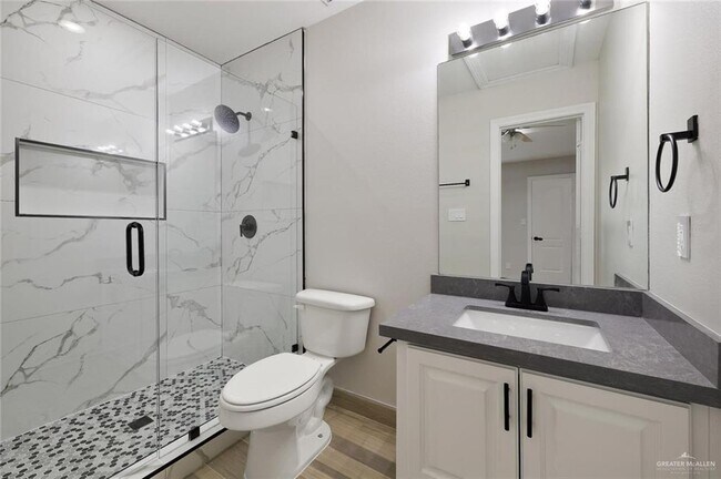 Building Photo - 23 N 49th St