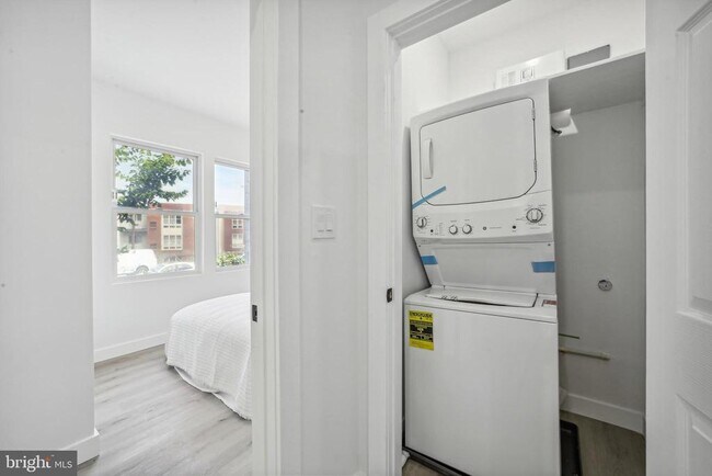 Building Photo - 2495 Alabama Ave SE