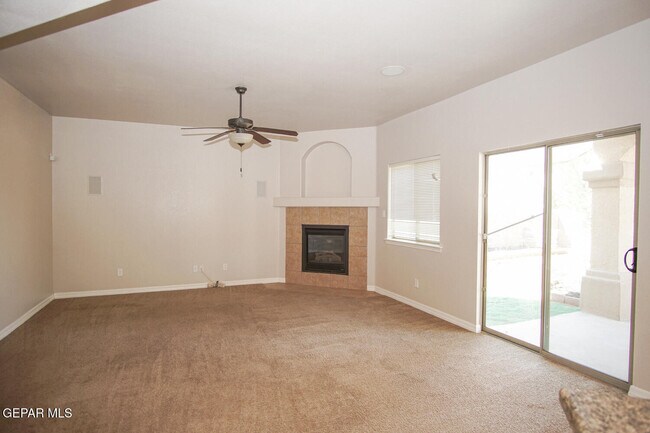 Building Photo - 14373 Coyote Trail Dr