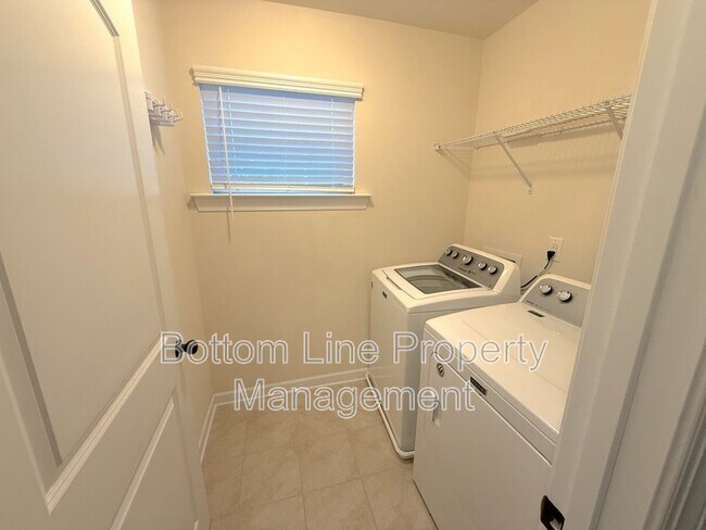 Building Photo - 5688 Garrow Glen Rd