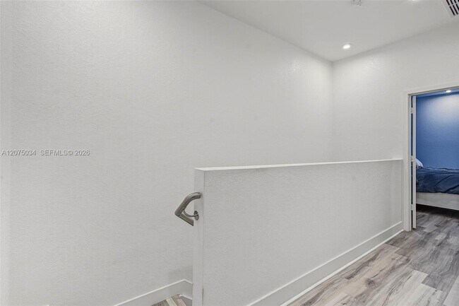 Building Photo - 10892 SW 235th Ln