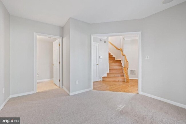 Building Photo - 726 Catts Tavern Dr