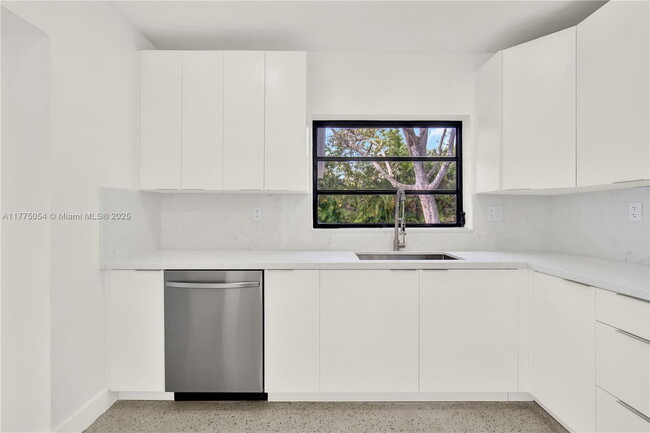 Building Photo - 9790 SW 136th St