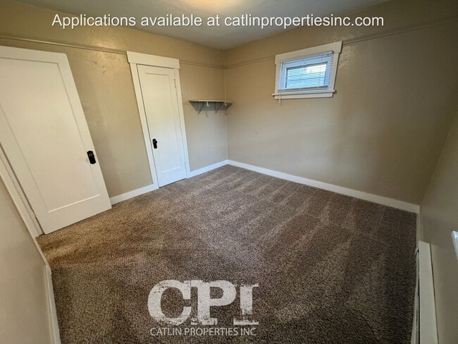 Building Photo - 466 25th Ave