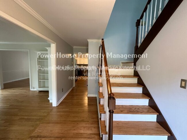 Building Photo - 790 Woodmont Dr