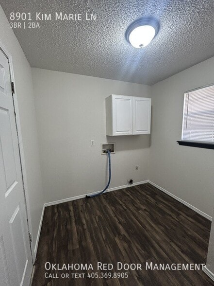 Building Photo - 8901 Kim Marie Ln