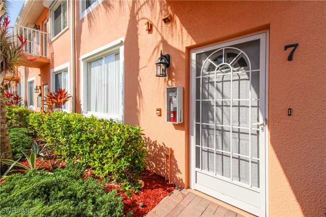 Building Photo - 6810 Beach Resort Dr