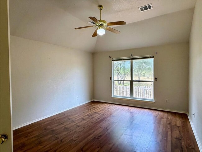 Building Photo - 8618 Columbia Falls Dr