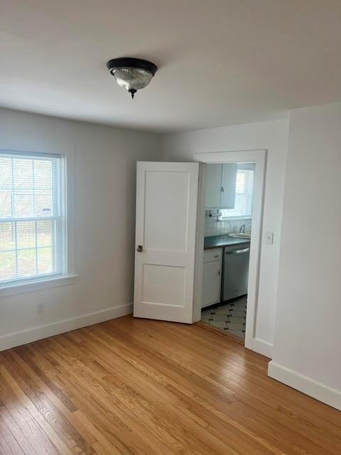 Building Photo - 370 Chapel St