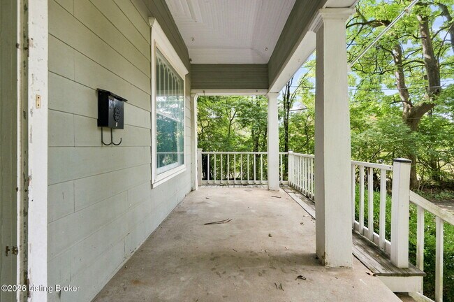 Building Photo - 103 N Hite Ave