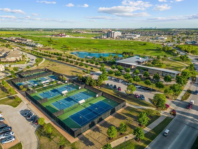 Building Photo - 3861 Dewberry Ln