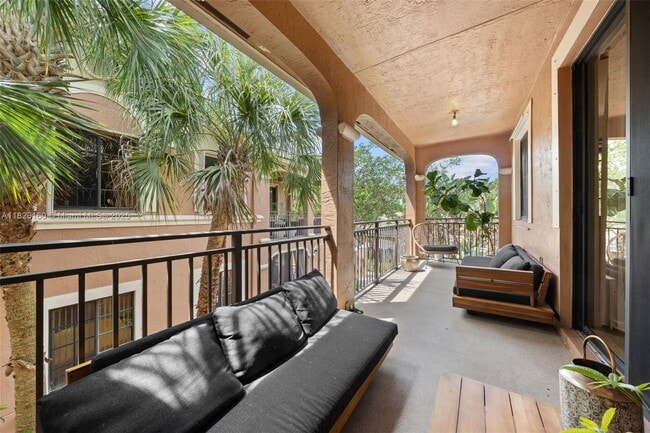 Building Photo - 2876 Kinsington Cir