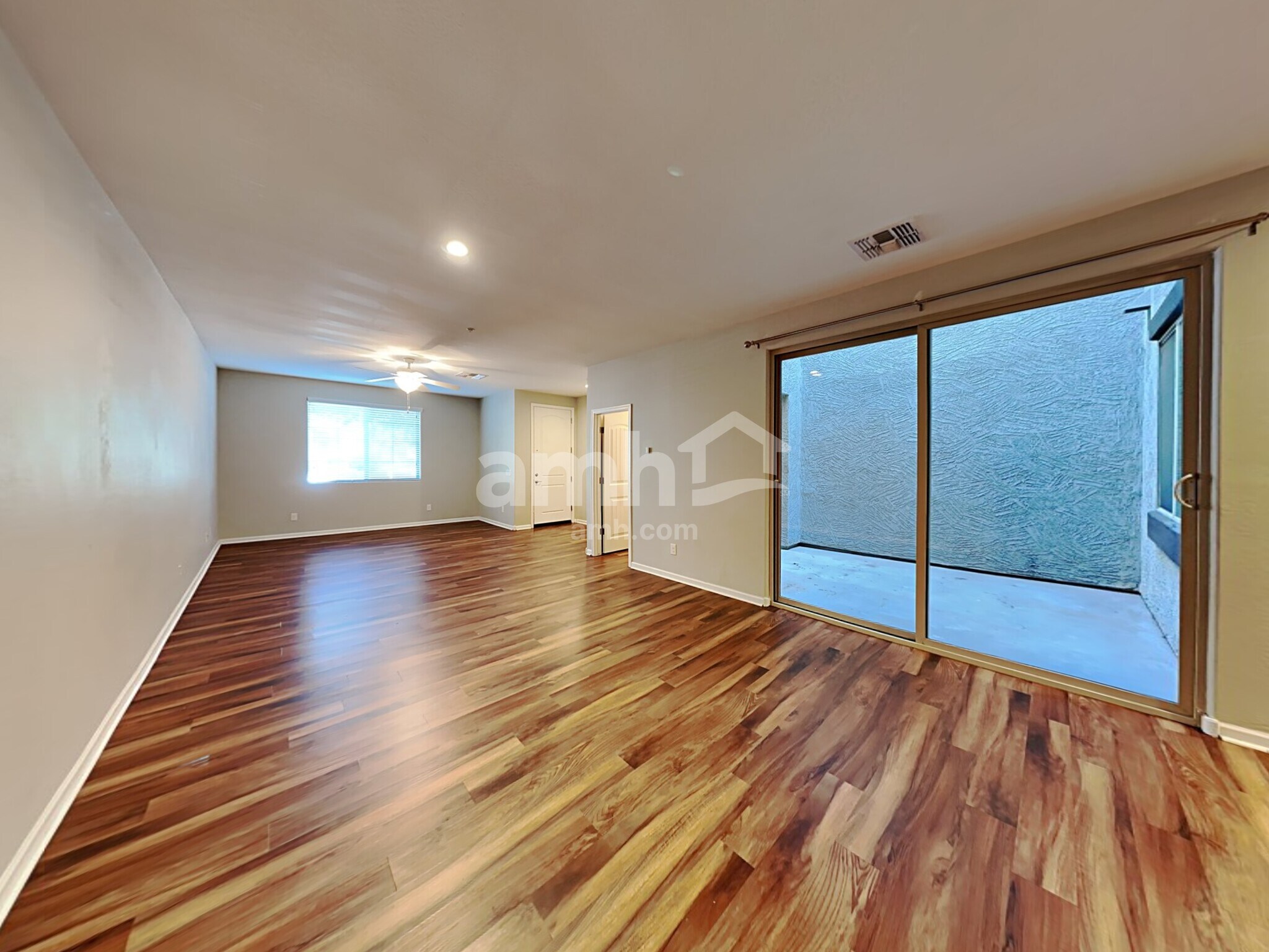 Building Photo - 20727 W Stone Hill Rd