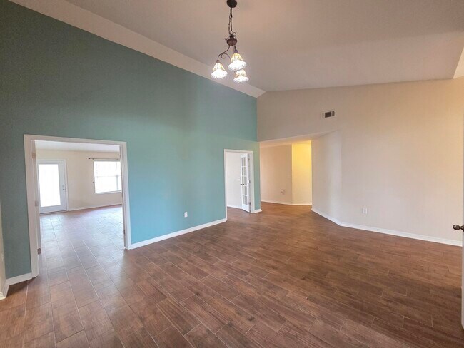Building Photo - 9342 Pouder Ln