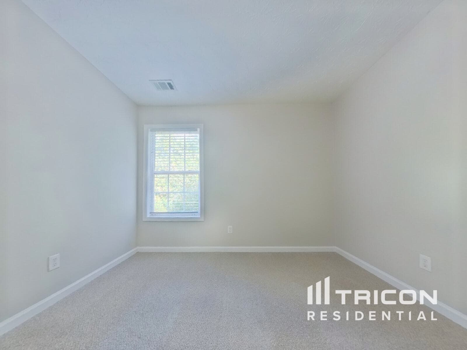 Building Photo - 3745 Dove Creek Cir SW
