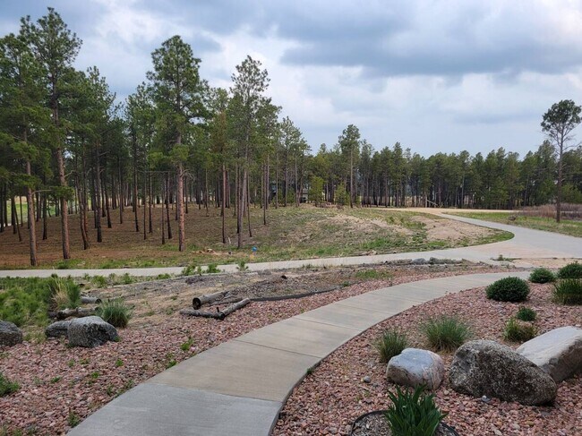 Building Photo - 6980 Wildridge Rd