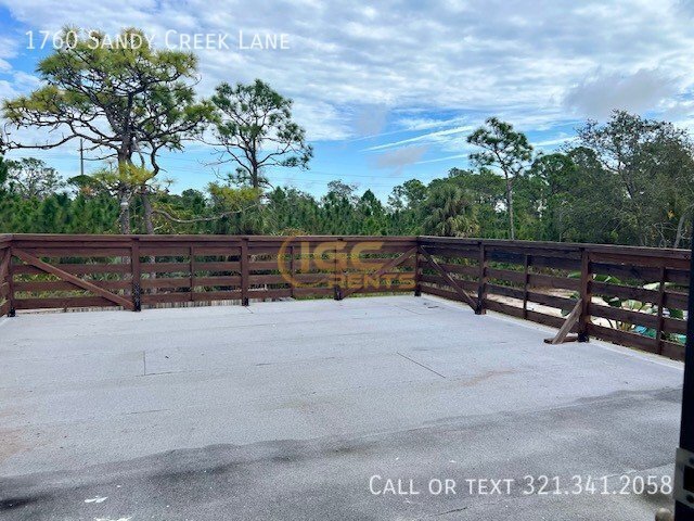 Building Photo - 1760 Sandy Creek Ln