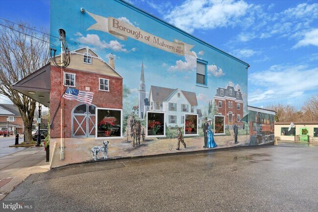 Building Photo - 202 E King St