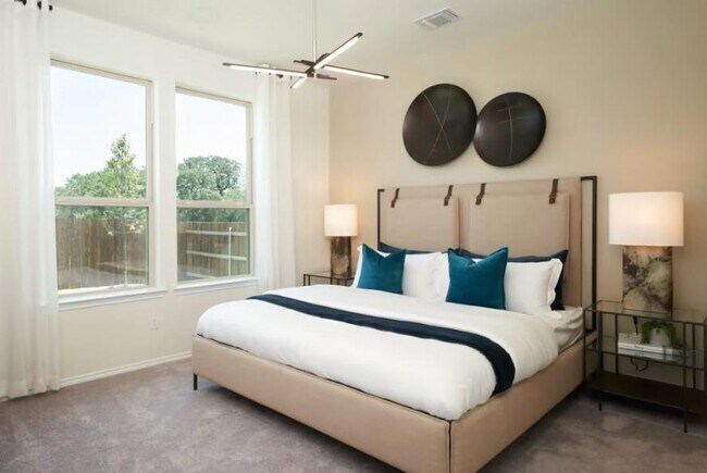 Building Photo - 152 Fiery Skipper Ln