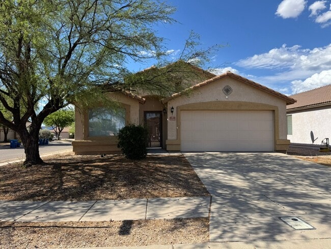 Building Photo - 12649 E Mandell Pass