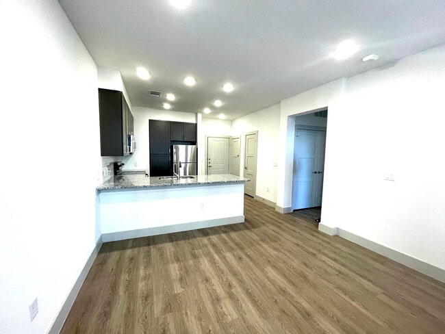 Building Photo - 4320 S Legacy Dr