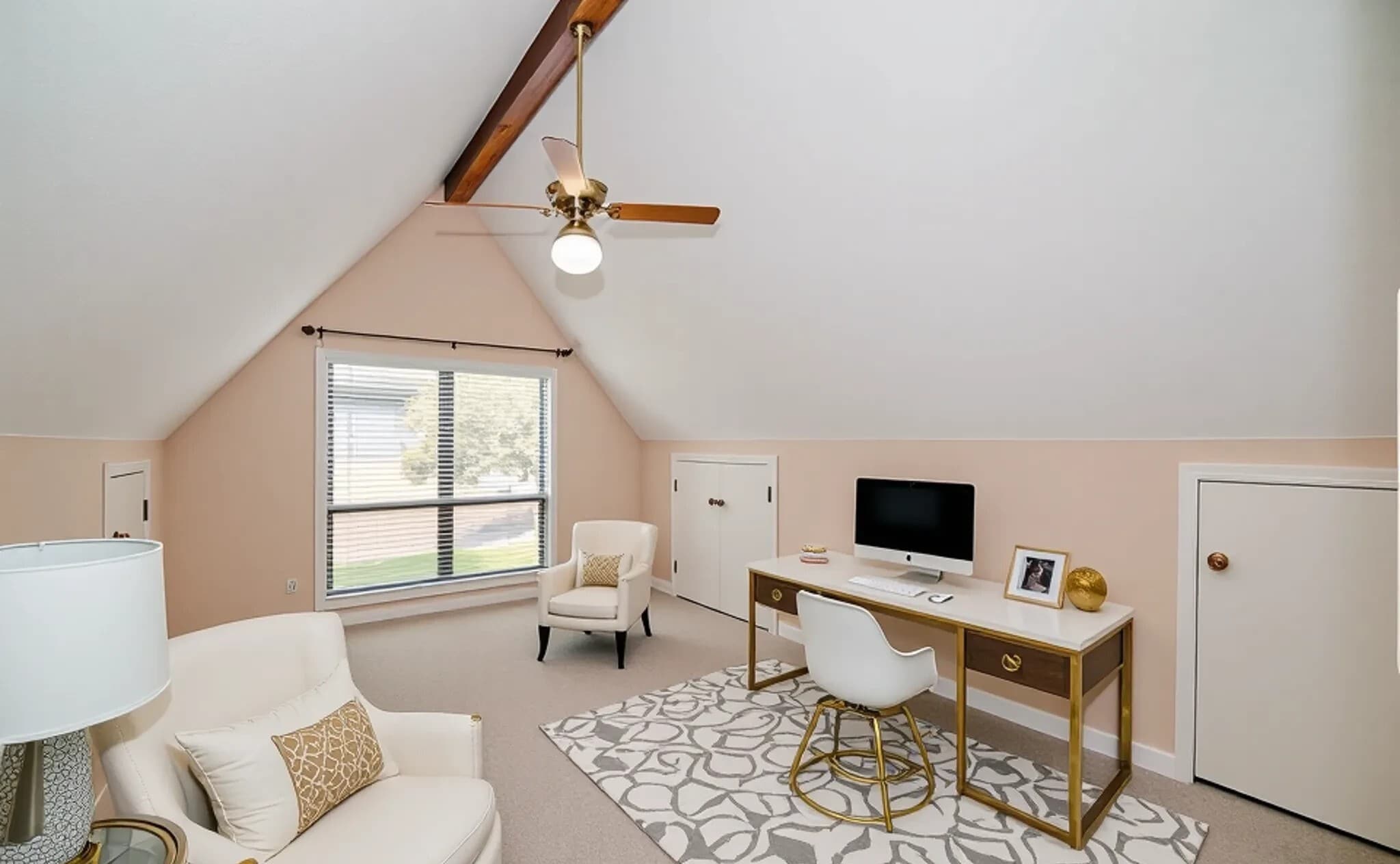 Upstairs loft - perfect for a home office or reading nook (virtually staged). - 6812 Uppingham Rd