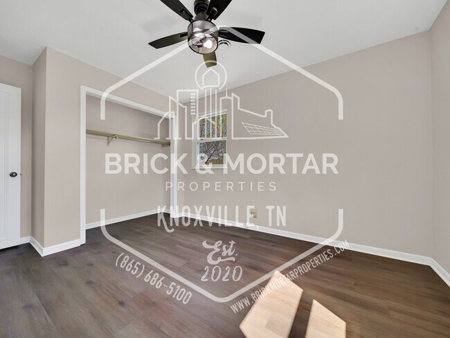 Building Photo - 1903 Huber Ct