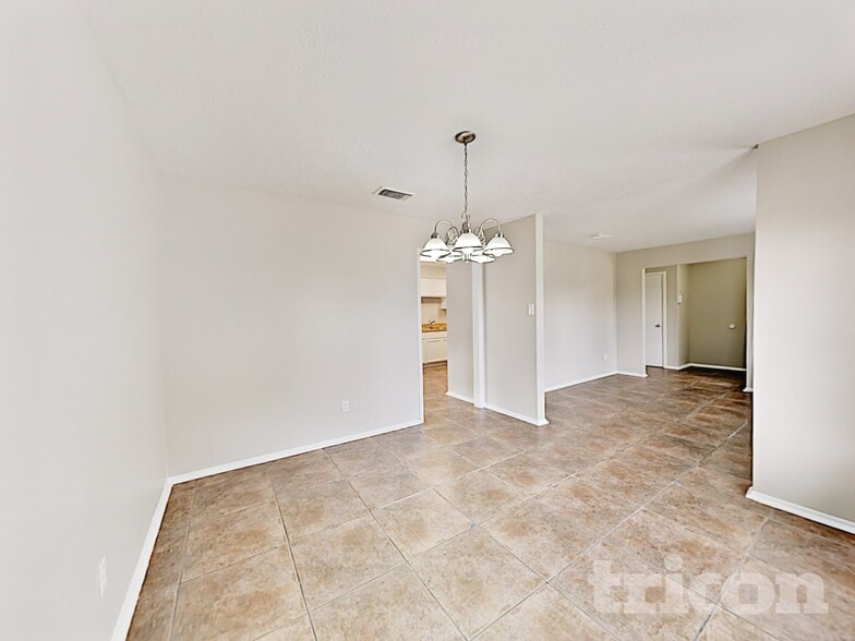 Building Photo - 11451 Stoughton Dr