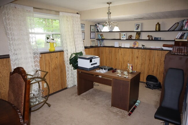 Building Photo - 7344 San Bonita Dr