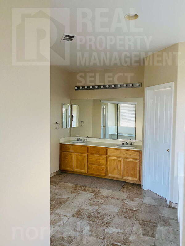 Building Photo - 116 Burgundy Ct