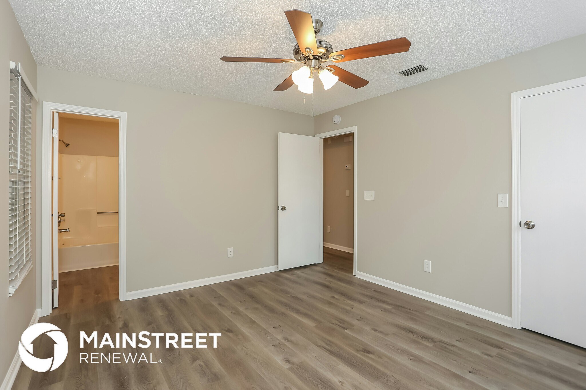 Building Photo - 6544 Sierra Dr