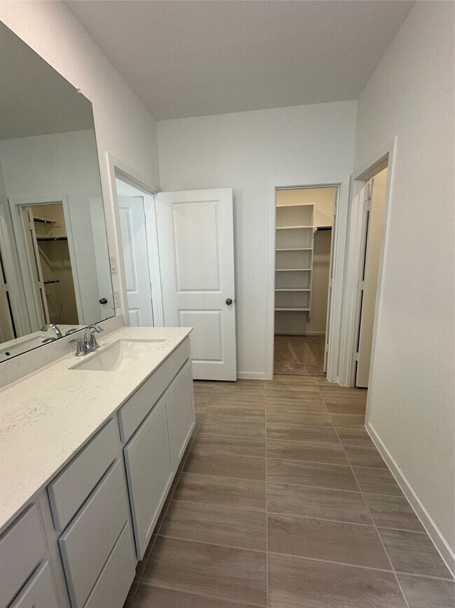 Building Photo - 6306 Orchid Bch Dr