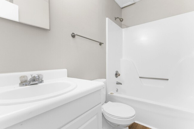 Interior Photo - 33rd Street Apartments