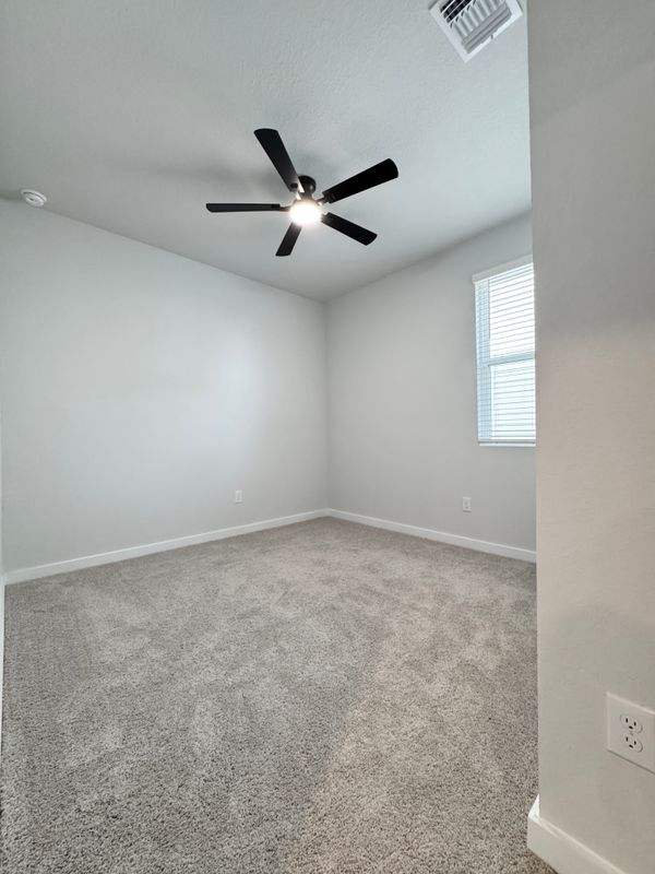Building Photo - 14702 Emerio Dr