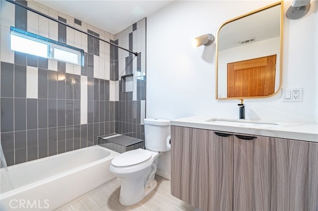 Building Photo - 2346 Birkdale St