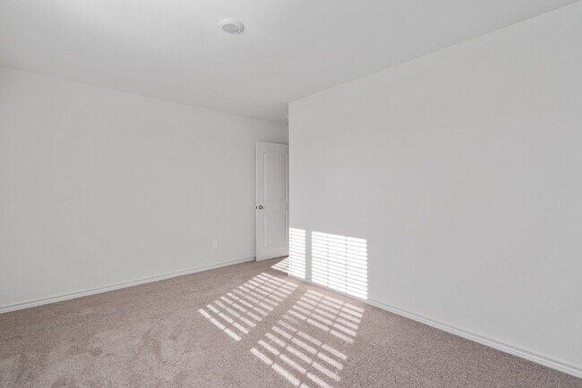 Building Photo - 213 Sunnymeade Ln