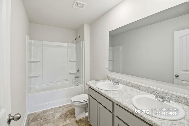 Building Photo - 8279 Bluewater Dr