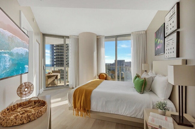 Building Photo - 4111 S Ocean Dr