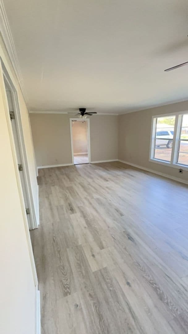 Building Photo - 501 Norvell St