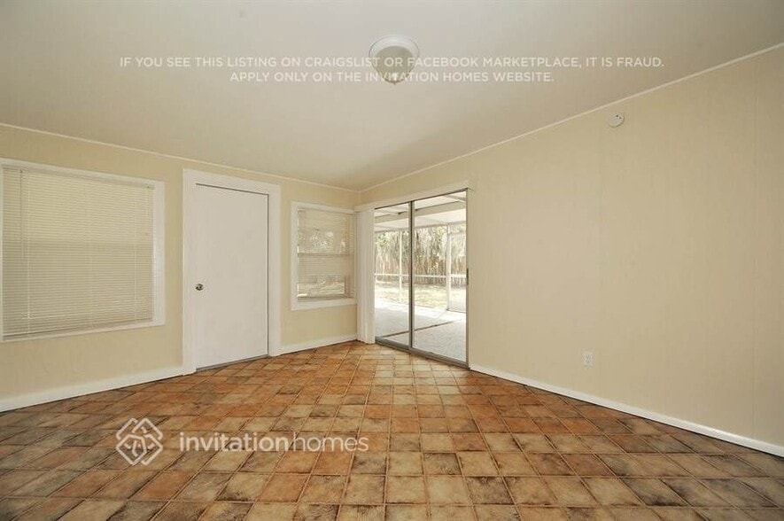 Building Photo - 350 McArthur Ave