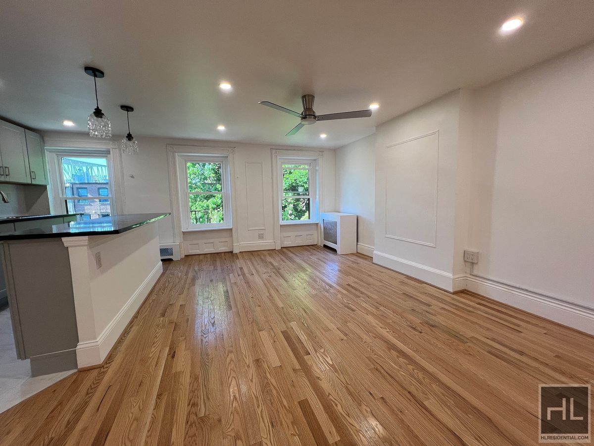 Building Photo - 2BR 1BA Classic Details Top Floor Brownstone w/ New Modern Finish on Preserved Bedstuy Block