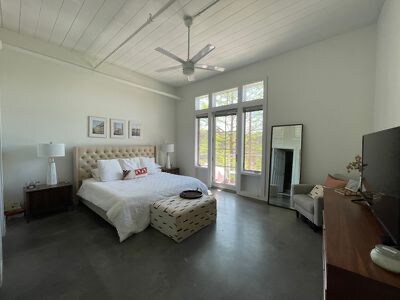 Building Photo - 572 Edgewood Ave SE