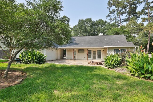 Building Photo - 22719 Rainfern Dr