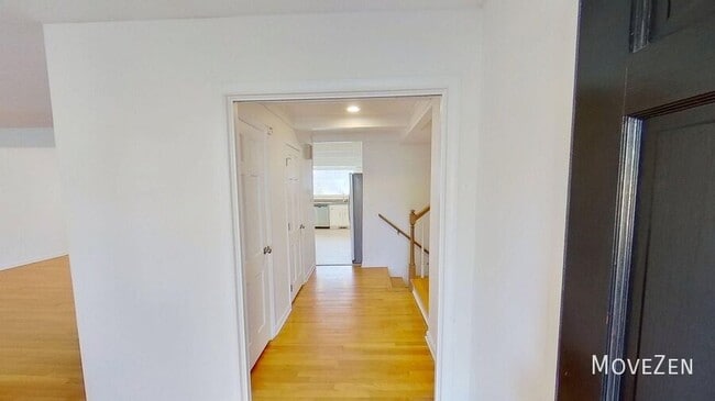 Building Photo - 1020 Wofford Ln