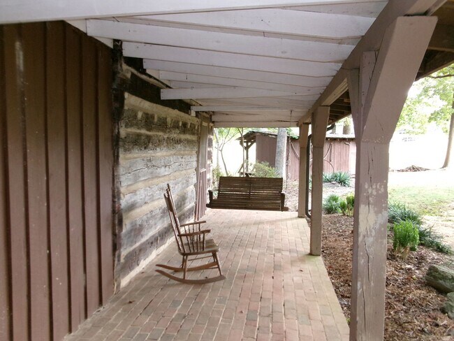 Building Photo - FOR RENT-Rustic log cabin home for RENT in...